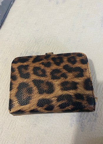  Beden Kahverengi Leopar Desenli Deri Kadın Cüzdan