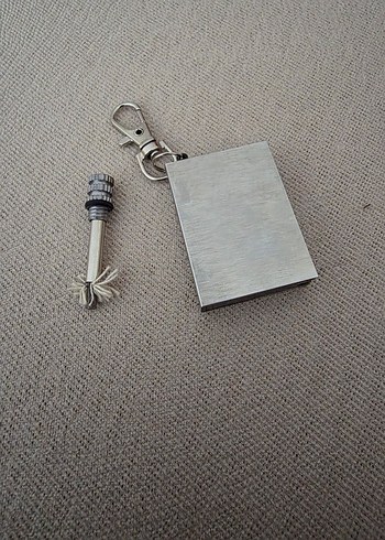 Gri Metal Anahtarlık Zippo Çakmak - Görsel 2