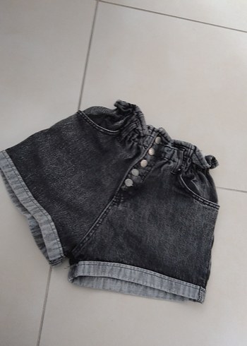 Gri Düğmeli Kadın Denim Şort - Görsel 5