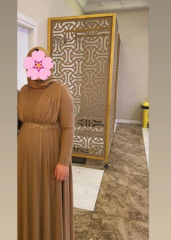 Bej Yüksek Yakalı Drapeli Uzun Abiye