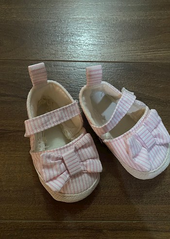 19 Beden Kız Bebek İlk Adım Pembe Fiyonk Detaylı Ayakkabı