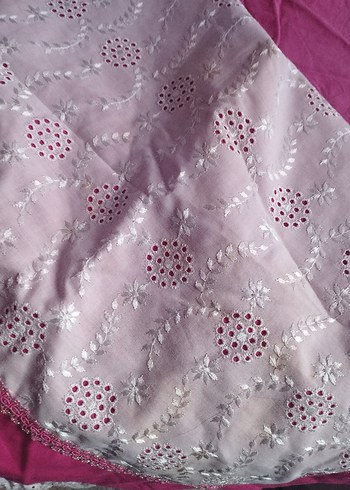 Pembe Nakışlı Yatak Örtüsü - Görsel 5