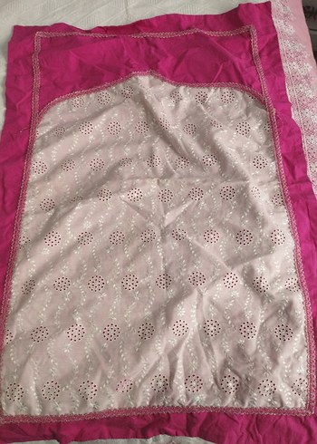 Pembe Nakışlı Yatak Örtüsü - Görsel 6