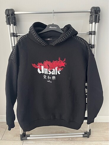 Loft sweatshirt