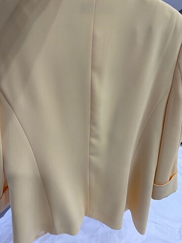 m Beden sarı Renk Çok şık ekol blazer harika