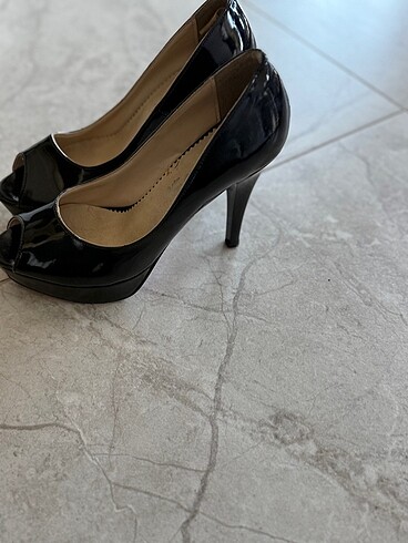 35 Beden siyah Renk Çok şık stiletto