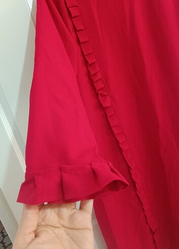 44 Beden kırmızı Renk Tesettür elbise 