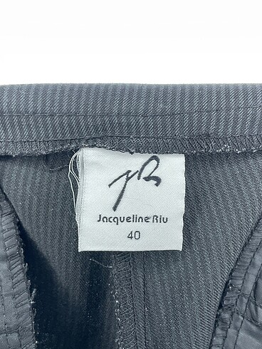 40 Beden çeşitli Renk Jacqueline Riu Kumaş Pantolon %70 İndirimli.