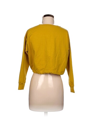 m Beden Diğer Sweatshirt %70 İndirimli.