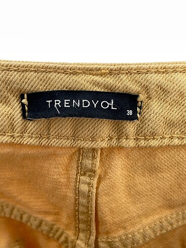 38 Beden çeşitli Renk Trendyol & Milla Jean / Kot %70 İndirimli.