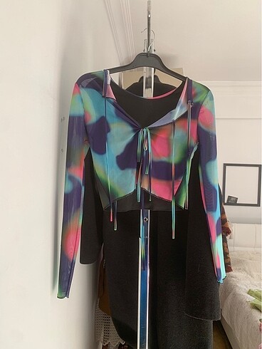 s Beden Batik Desen Tül Crop Bluz