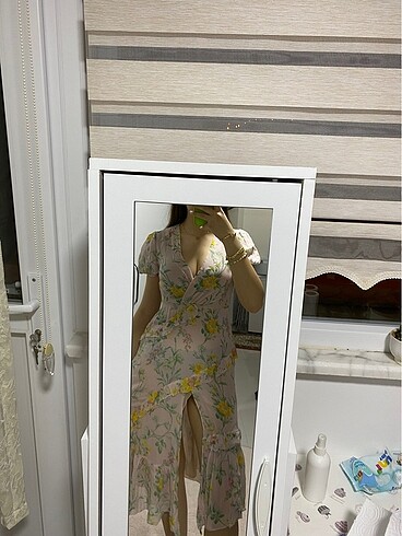 Zara çiçekli elbise