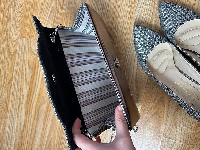  Beden gri Renk abiye çantası ve topuklu ayakkabı
