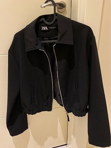 Zara Zara kısa ceket