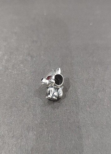 Beden kırmızı Renk Pandora charm
