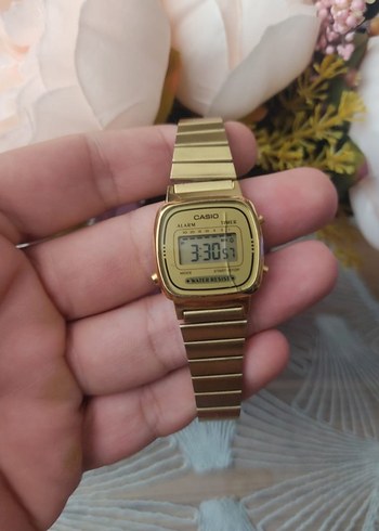 Casio altın renk kafın kol saati