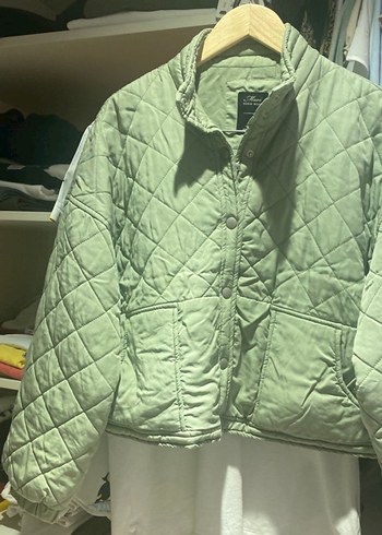 Mavi marka kapitone ceket - Görsel 4