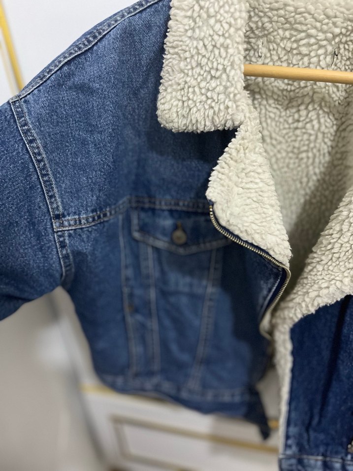 Mavi Kürklü Kot Ceket - Görsel 5