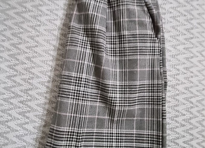 Stradivarius ekoseli pantolon - Görsel 5