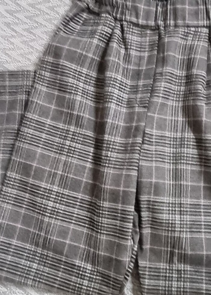 Stradivarius ekoseli pantolon - Görsel 2