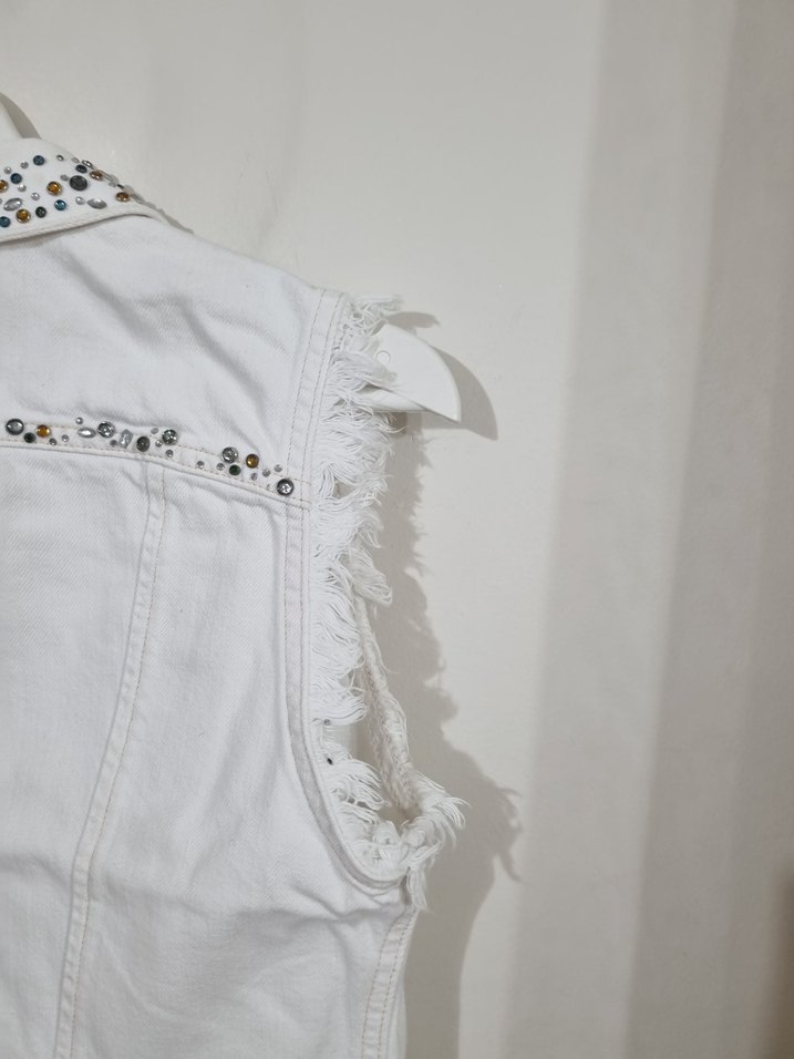 Tas detayli jean yelek - Görsel 4