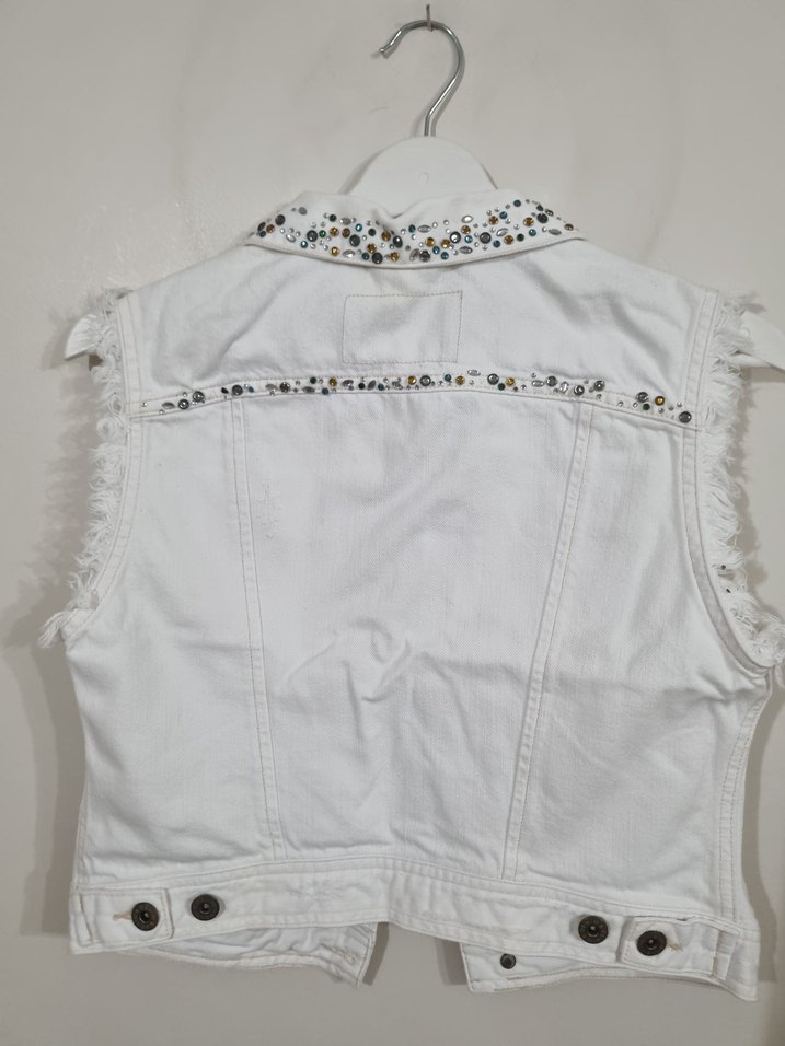 Tas detayli jean yelek - Görsel 3