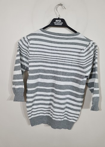 Gri Çizgili Kadın Hırka - Görsel 2