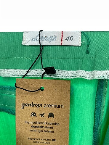 40 Beden yeşil Renk Diğer Kumaş Pantolon %70 İndirimli.