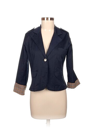 Diğer Blazer %70 İndirimli.