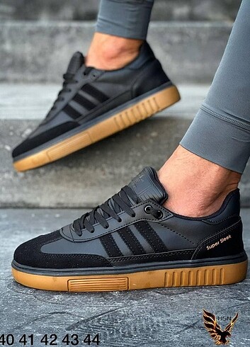 43 Beden çeşitli Renk Adidas super sleek