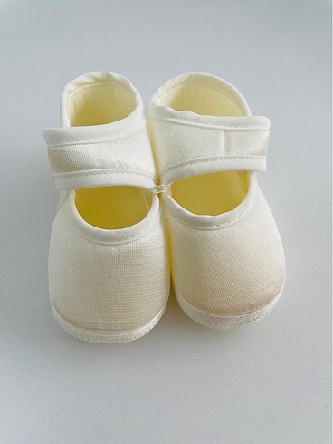 Krem Bebek Patik