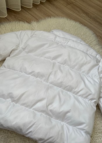 Beyaz Kürklü Kadın Kışlık Mont - Görsel 4