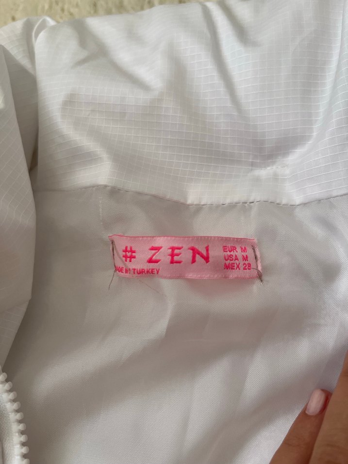 Beyaz Kürklü Kadın Kışlık Mont - Görsel 5