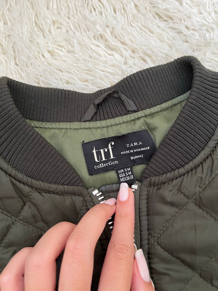 Kadın Koyu Yeşil Kısa Fermuarlı Ceket-Mont - Görsel 3