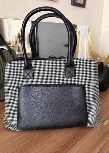 Orjinal Benetton deri çanta büyük - Görsel 2