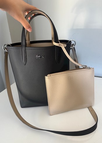 Orjinal Lacoste deri çift taraflı çanta siyah bej - Görsel 3