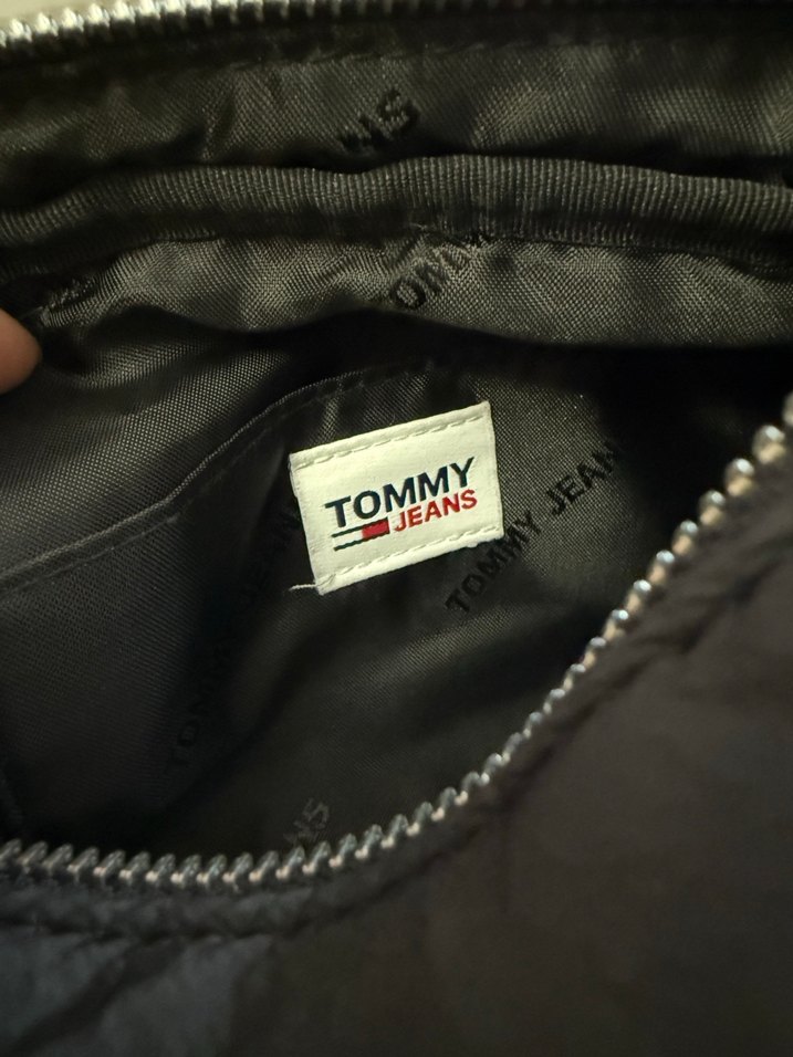 Orjinal Tommy Hilfiger  Siyah Kadın Çapraz Çanta - Görsel 5