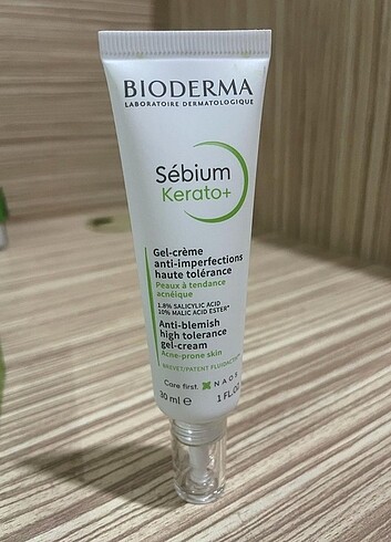 Biiderma sebium kerato +