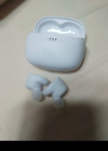 JBL Beyaz Kablosuz Kulaklıklar - Görsel 3