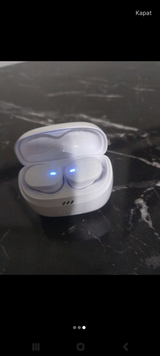 JBL Beyaz Kablosuz Kulaklıklar - Görsel 2