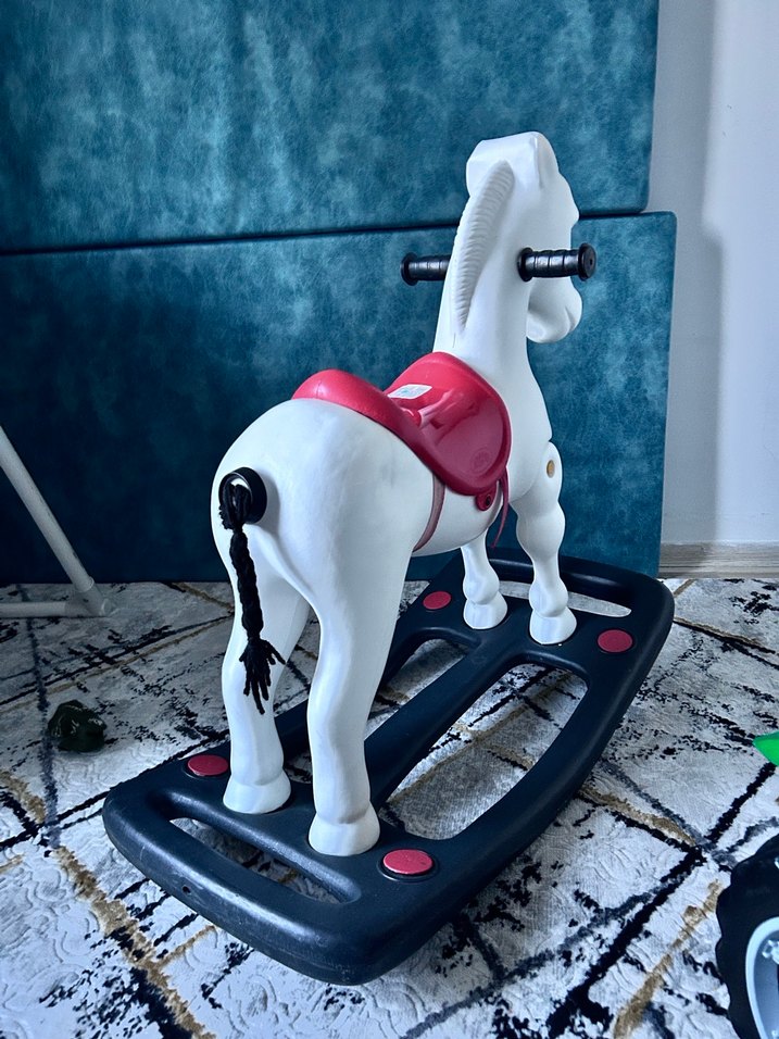 Beyaz Sallanan At Oyuncak - Görsel 3