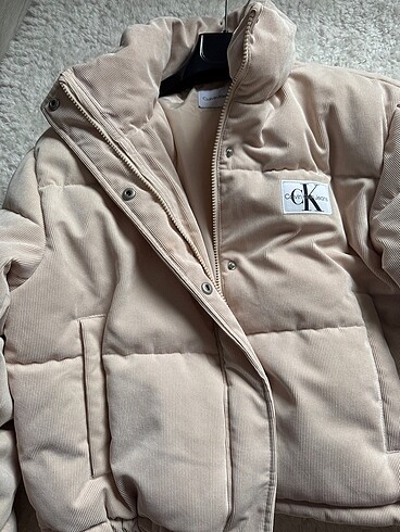 l Beden Calvin klein mont