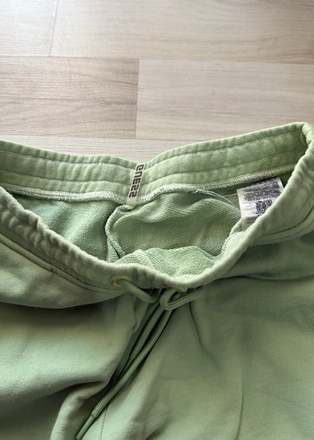xl Beden yeşil Renk Guess Kadın Yeşil Düğmeli Eşofman Altı