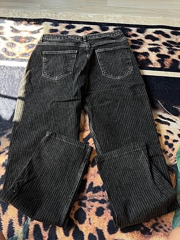 Trendyol & Milla Siyah jean