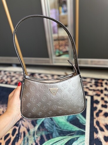 Guess çanta