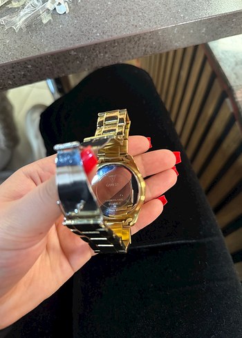 Guess saat - Görsel 3