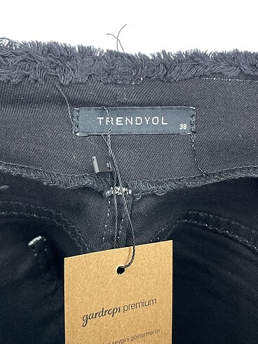 38 Beden siyah Renk Trendyol & Milla Mini Etek %70 İndirimli.