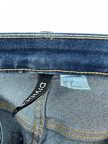 36 Beden mavi Renk H&M Jean / Kot %70 İndirimli.