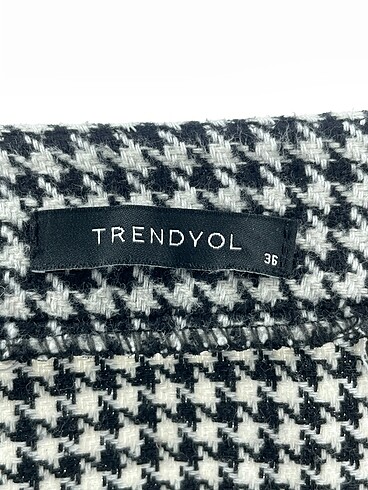 36 Beden çeşitli Renk Trendyol & Milla Midi Etek %70 İndirimli.