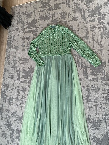 Diğer yeşil tesettür abiye elbise